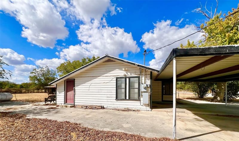 502 N Sixth Street, Bangs TX 76823 - Photo 4