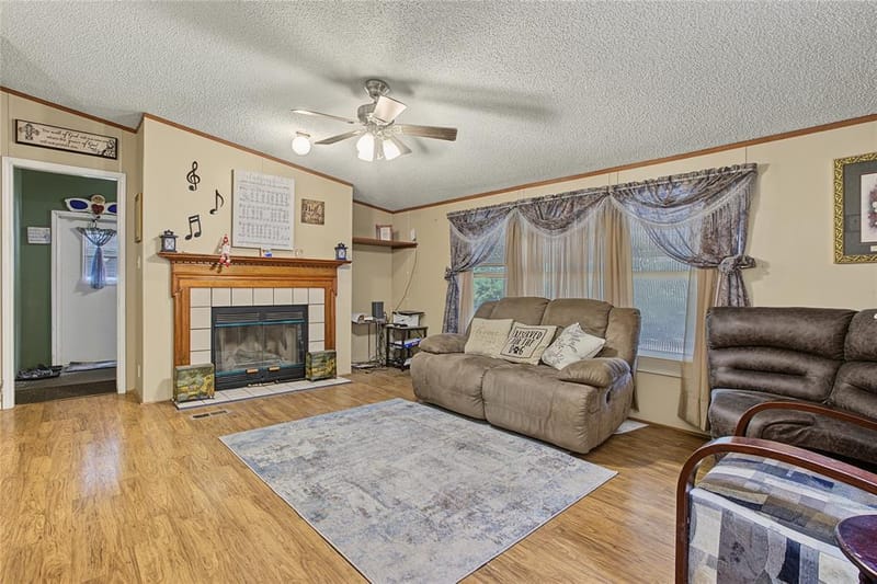 6005 Vinery Lane, Joshua TX 76058 - Photo 2