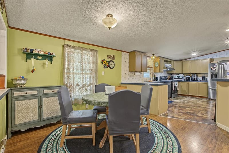 6005 Vinery Lane, Joshua TX 76058 - Photo 6
