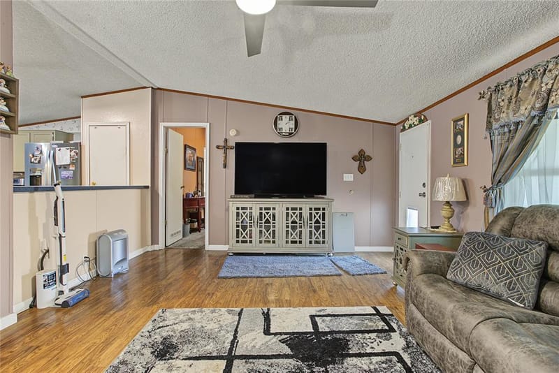 6005 Vinery Lane, Joshua TX 76058 - Photo 17