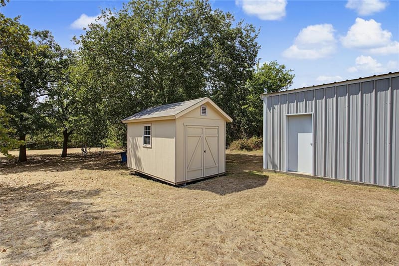 6005 Vinery Lane, Joshua TX 76058 - Photo 32