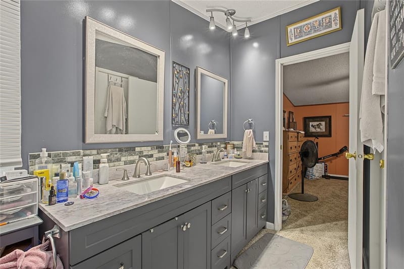 6005 Vinery Lane, Joshua TX 76058 - Photo 20