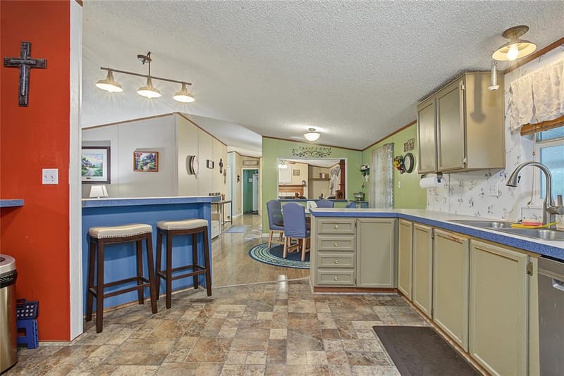 6005 Vinery Lane, Joshua TX 76058 - Photo 11
