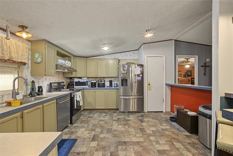 6005 Vinery Lane, Joshua TX 76058 - Photo 8