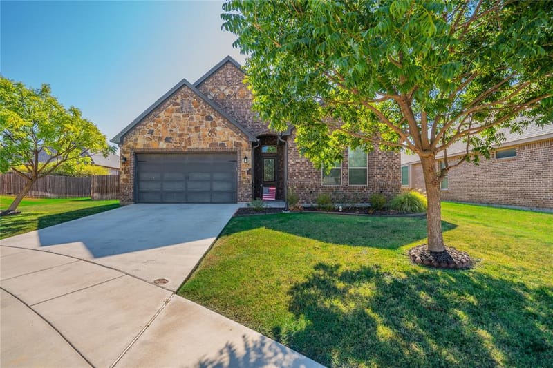 3005 Dry Creek Court, Decatur TX 76234