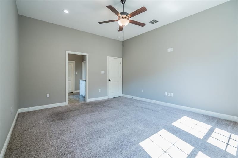 3005 Dry Creek Court, Decatur TX 76234 - Photo 10