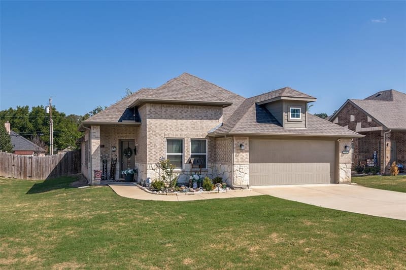 116 Seay Street, Quinlan TX 75474 - Photo 2