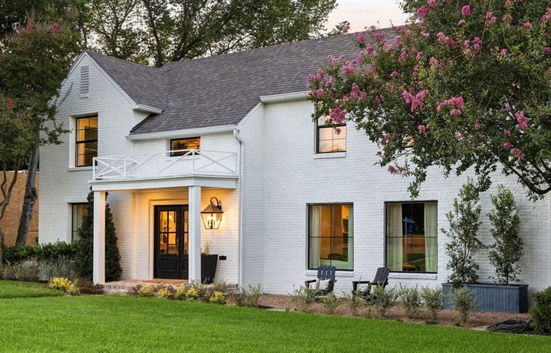 6839 Gaston Avenue, Dallas TX 75214