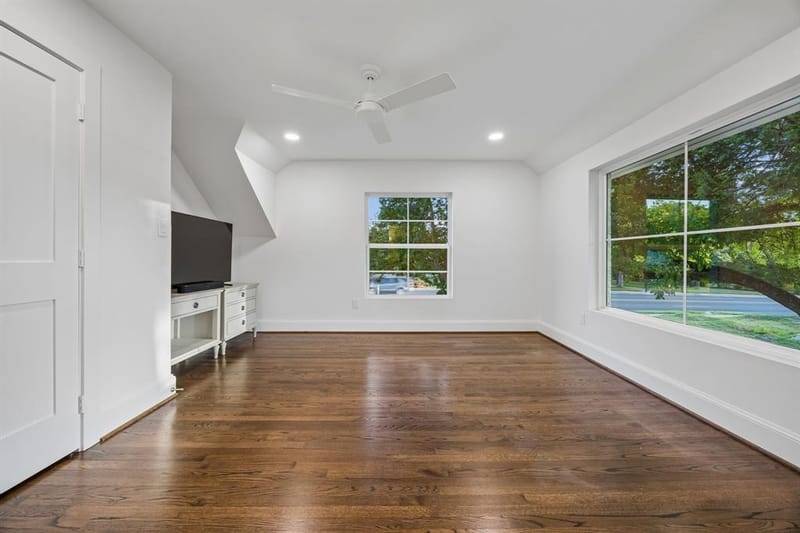6839 Gaston Avenue, Dallas TX 75214 - Photo 30