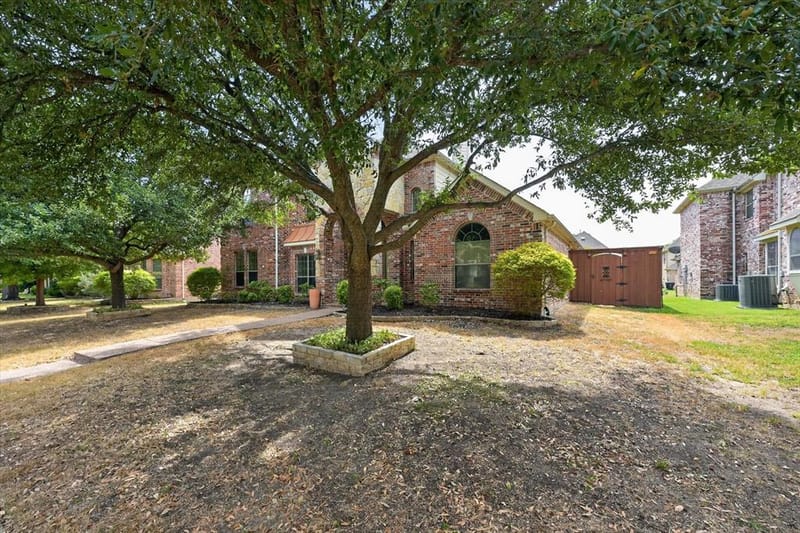 14899 Daneway Drive, Frisco TX 75035 - Photo 3