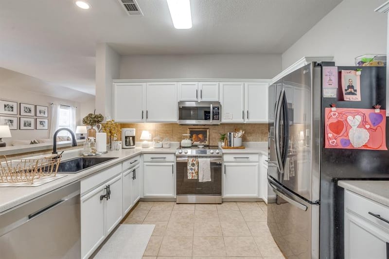 212 Bison Meadow Drive, Waxahachie TX 75165 - Photo 6