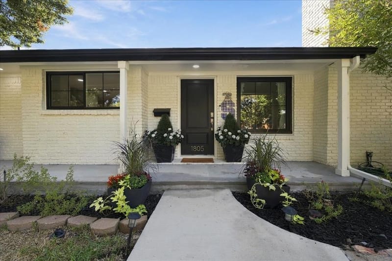 1805 Ems Road E, Fort Worth TX 76116 - Photo 5