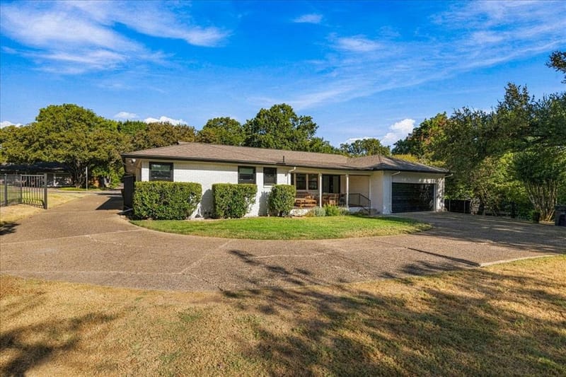 1805 Ems Road E, Fort Worth TX 76116 - Photo 11
