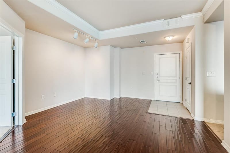 330 Las Colinas Boulevard E # 924, Irving TX 75039 - Photo 2