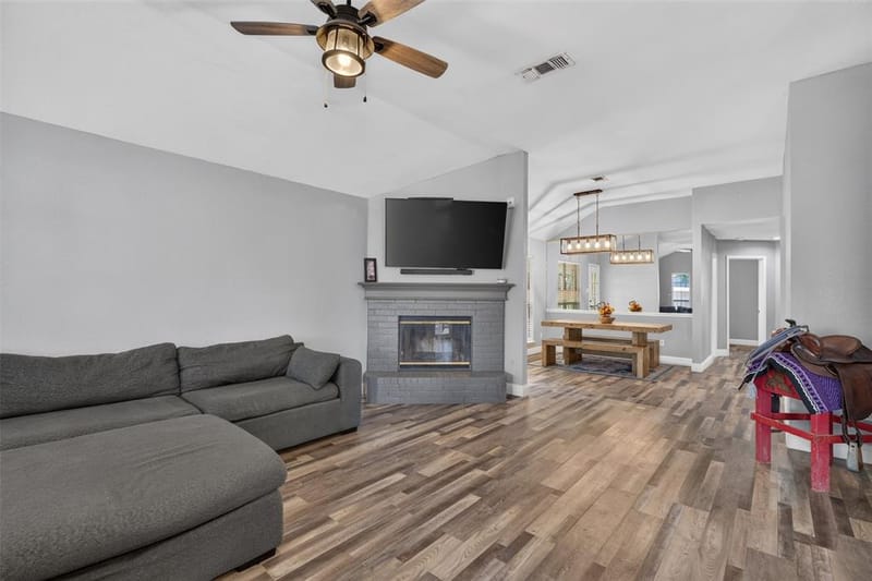 1150 Marc Street, Burleson TX 76028 - Photo 11