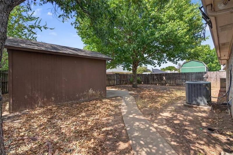 1150 Marc Street, Burleson TX 76028 - Photo 35