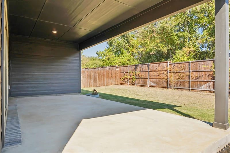 233 Luna Lane, Lake Dallas TX 75065 - Photo 35