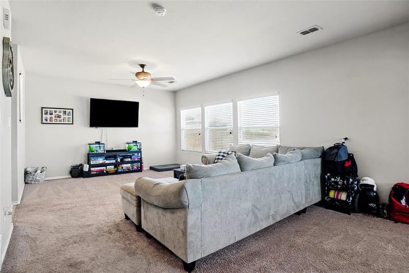 322 Chestnut Lane, Ponder TX 76259 - Photo 6