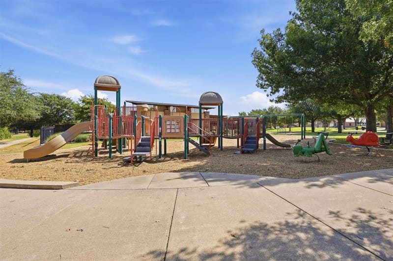 305 Mossy Oak Trail, Fort Worth TX 76131 - Photo 26