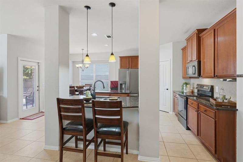 305 Mossy Oak Trail, Fort Worth TX 76131 - Photo 8