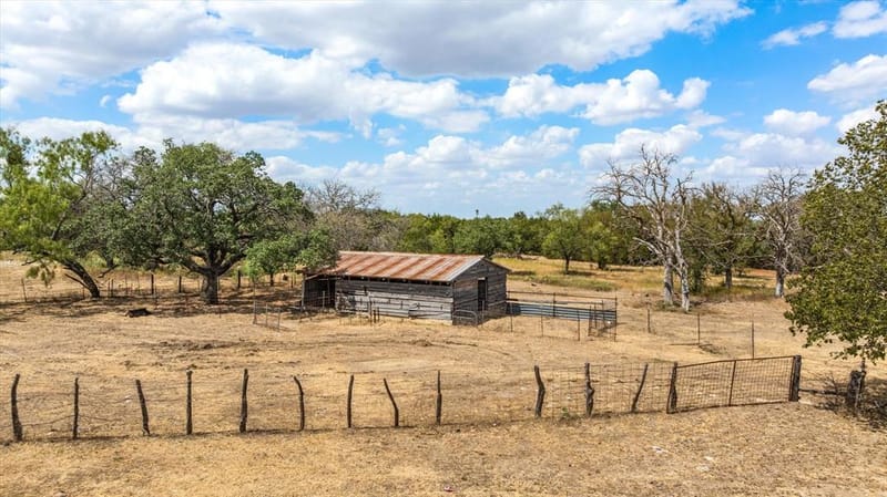 234 County Road 127, Carlton TX 76436 - Photo 27