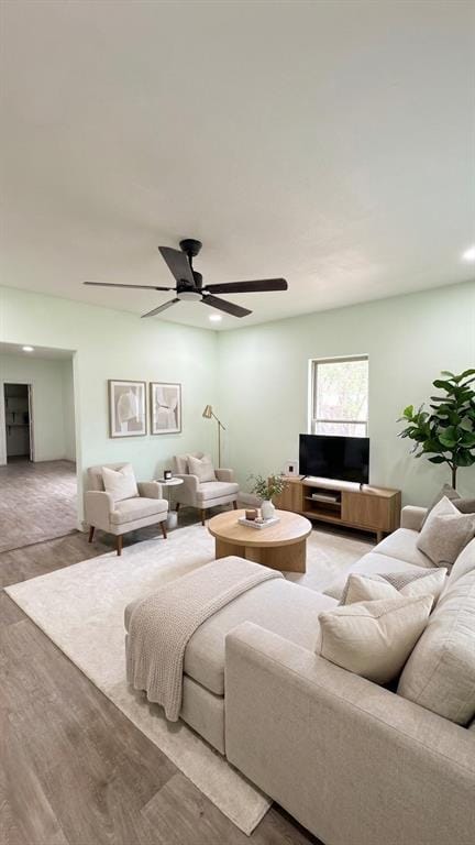 206 E Canton Street, Palmer TX 75152 - Photo 2