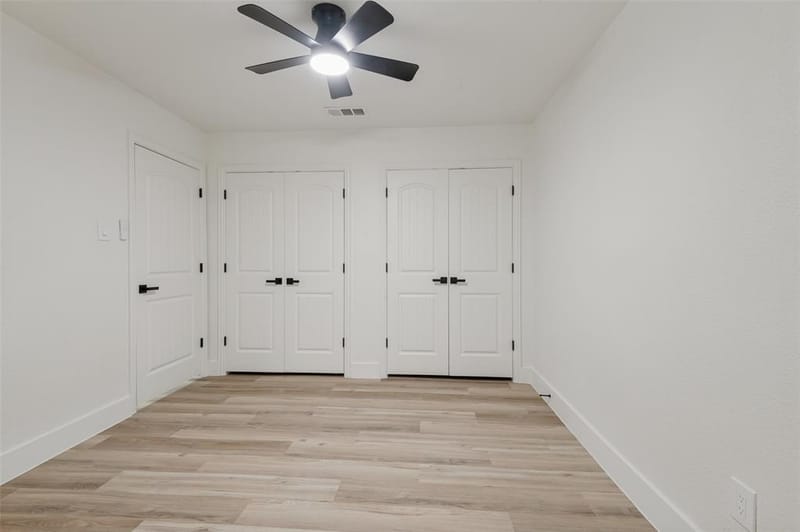 2212 Piedmont Street, Irving TX 75061 - Photo 12