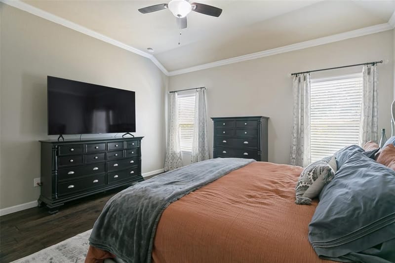 11704 Hamptonbrook Drive, McKinney TX 75071 - Photo 12