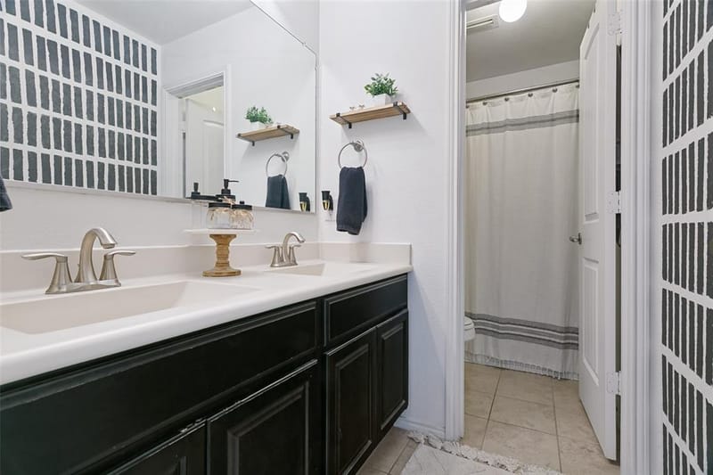 11704 Hamptonbrook Drive, McKinney TX 75071 - Photo 20