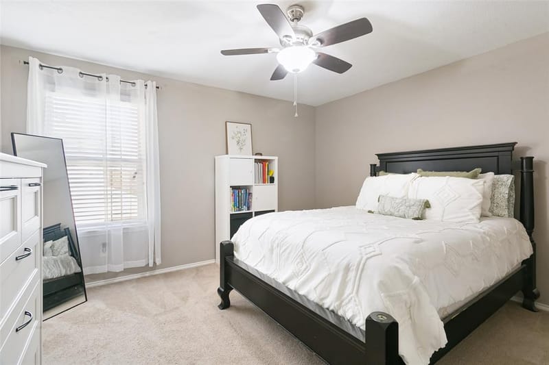 11704 Hamptonbrook Drive, McKinney TX 75071 - Photo 15