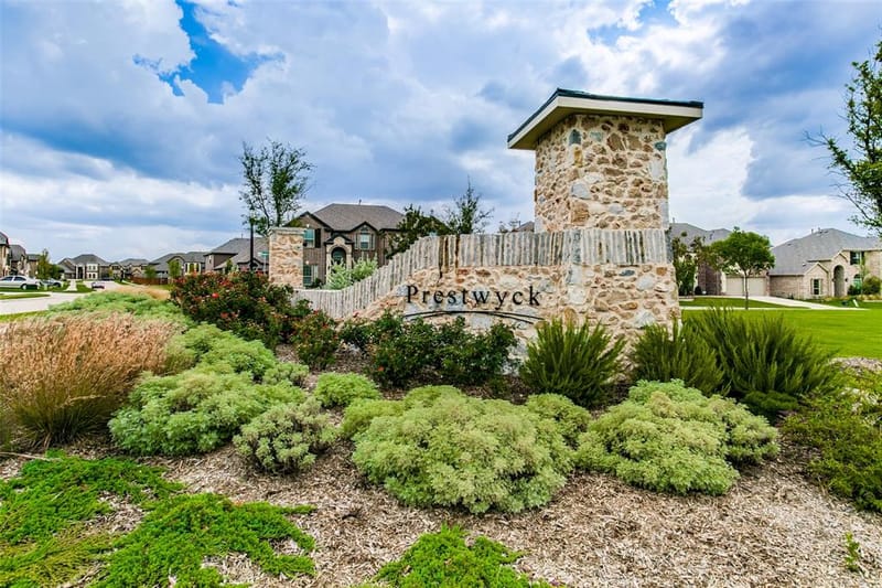 11704 Hamptonbrook Drive, McKinney TX 75071 - Photo 25