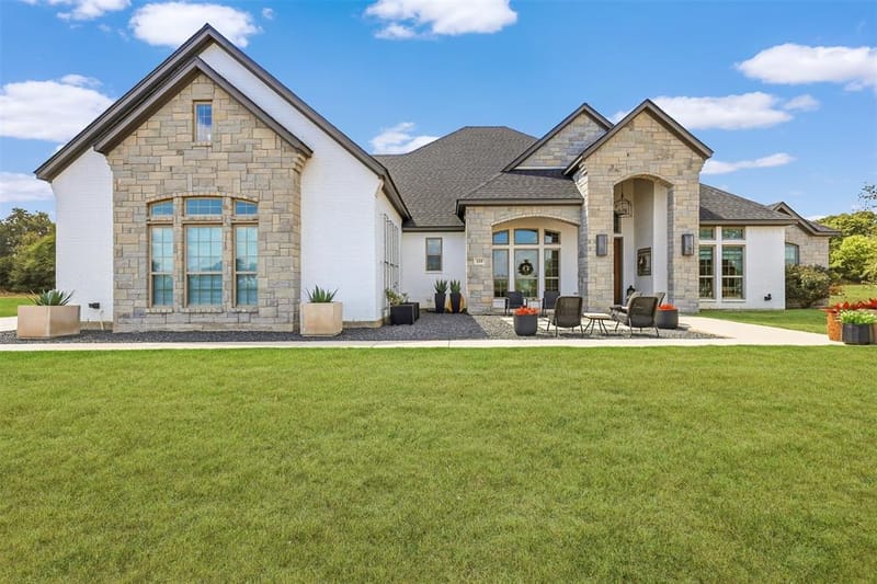 133 Heritage Springs Drive, Brock TX 76087