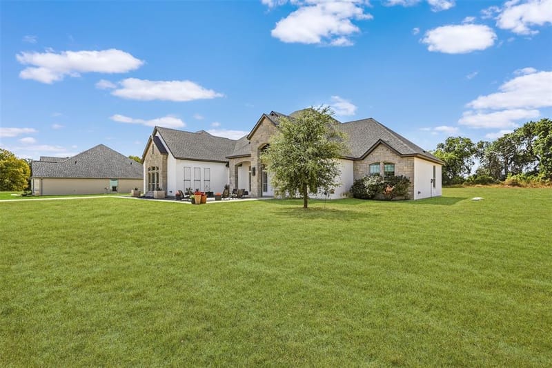 133 Heritage Springs Drive, Brock TX 76087 - Photo 38