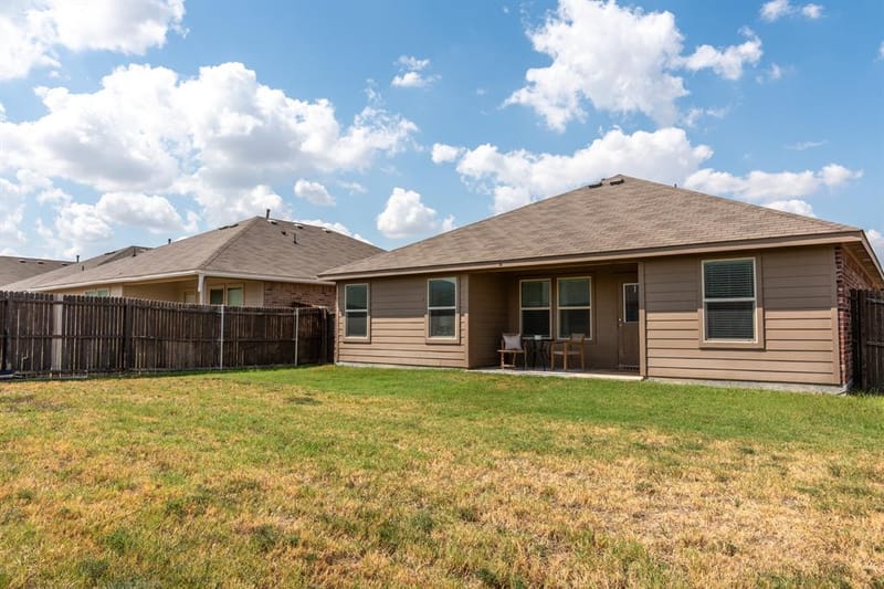 10345 Fort Belknap Trail, Crowley TX 76036 - Photo 17