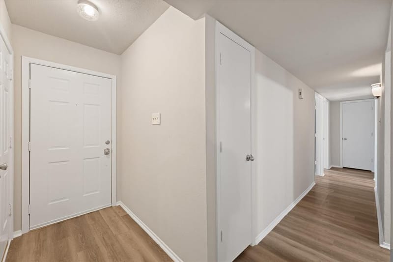 6429 Yarmouth Avenue, North Richland Hills TX 76182 - Photo 10