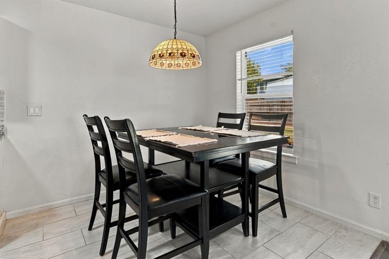 831 Beverly Drive, Grapevine TX 76051 - Photo 9