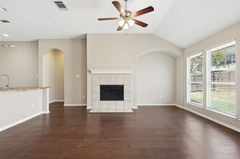 240 Cedar Crest Drive, Justin TX 76247 - Photo 6