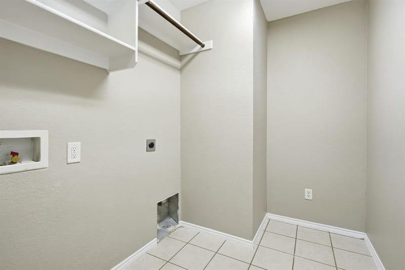 240 Cedar Crest Drive, Justin TX 76247 - Photo 28