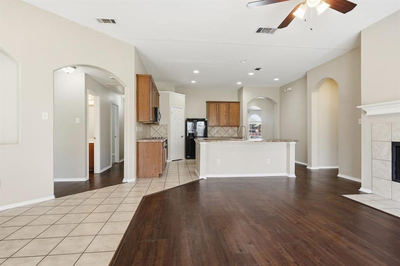 240 Cedar Crest Drive, Justin TX 76247 - Photo 8