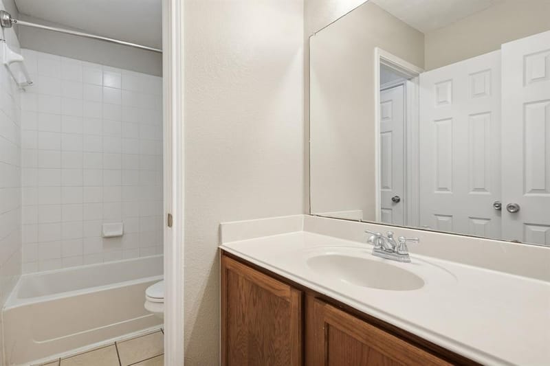 240 Cedar Crest Drive, Justin TX 76247 - Photo 25