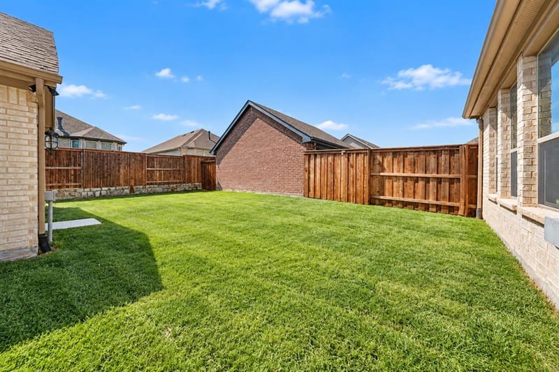 1909 Temple Hill, Van Alstyne TX 75495 - Photo 21