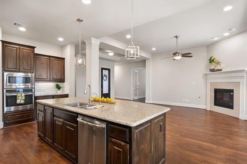 1108 Ivy Charm Way, Arlington TX 76005 - Photo 13