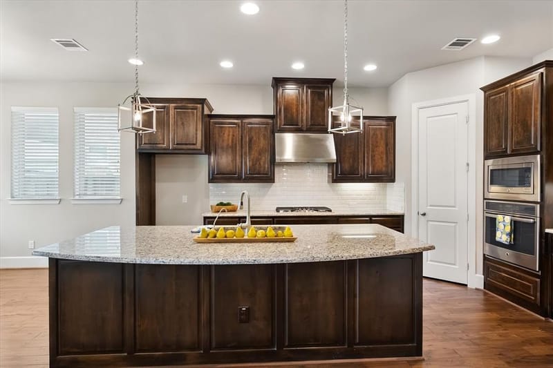 1108 Ivy Charm Way, Arlington TX 76005 - Photo 10