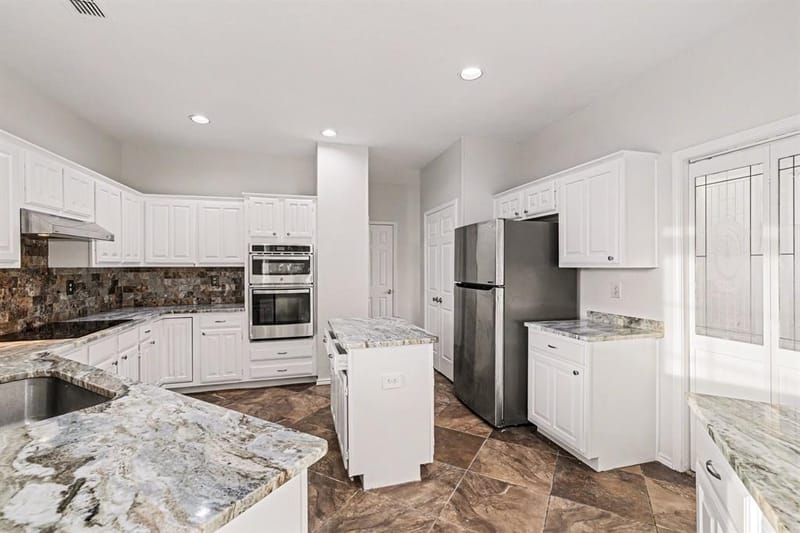 2829 Panorama Drive, Carrollton TX 75007 - Photo 8