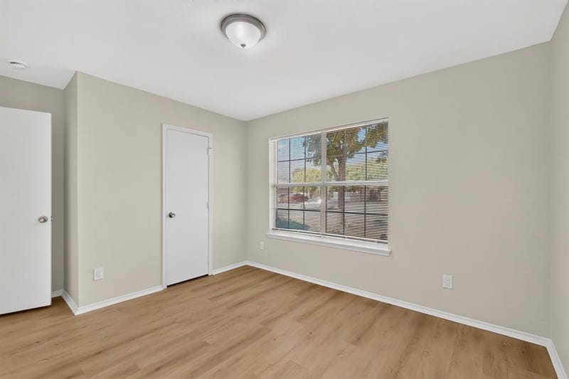 942 Algonquin Drive, Dallas TX 75217 - Photo 17