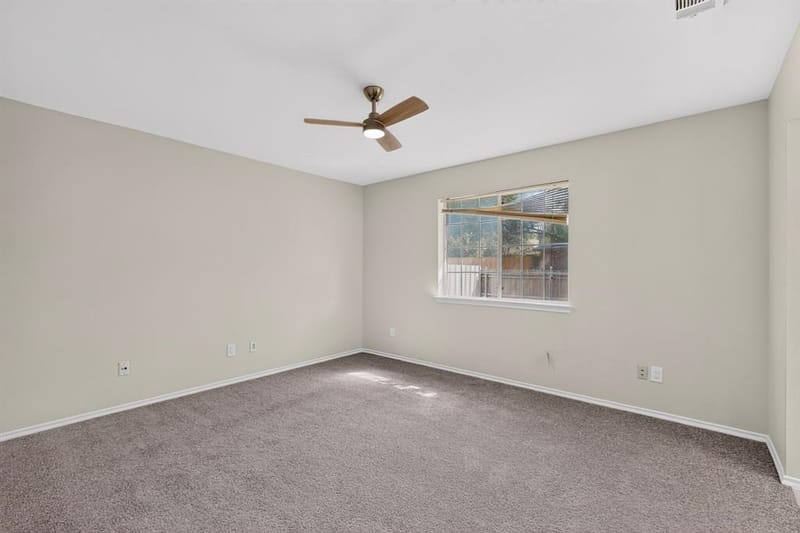 942 Algonquin Drive, Dallas TX 75217 - Photo 12