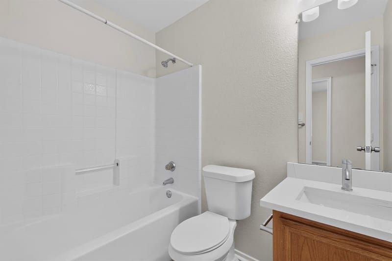 942 Algonquin Drive, Dallas TX 75217 - Photo 11