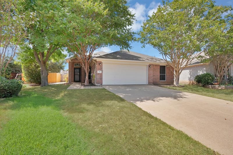 109 Goldeneye Lane, Fort Worth TX 76120