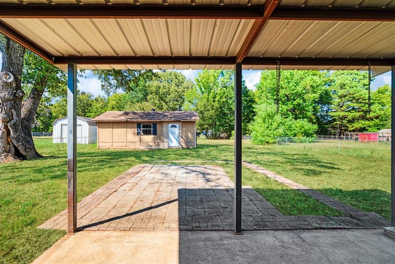 6115 Waggoner Street, Reno TX 75462 - Photo 18