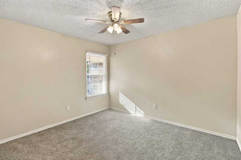 4807 Crestmont Court, Arlington TX 76017 - Photo 15